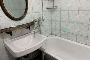 2-к квартира, вторичка, 65м2, 3/5 этаж