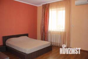 2-к квартира, вторичка, 72м2, 2/4 этаж