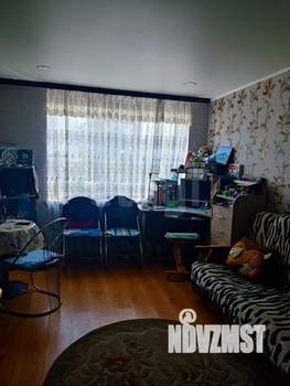 4-к квартира, вторичка, 62м2, 5/5 этаж