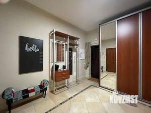 3-к квартира, вторичка, 100м2, 1/9 этаж