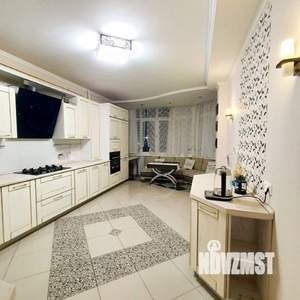 3-к квартира, вторичка, 102м2, 2/5 этаж