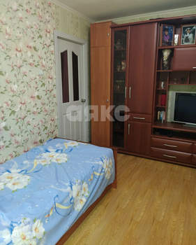 3-к квартира, вторичка, 62м2, 1/9 этаж