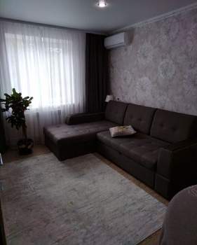 2-к квартира, вторичка, 36м2, 1/5 этаж
