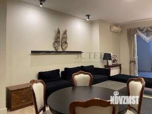 3-к квартира, вторичка, 100м2, 1/9 этаж