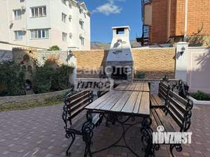 3-к квартира, вторичка, 144м2, 3/5 этаж