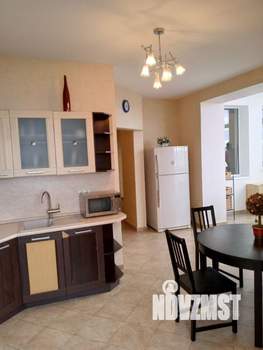 3-к квартира, вторичка, 214м2, 9/10 этаж