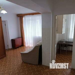 2-к квартира, вторичка, 40м2, 2/2 этаж