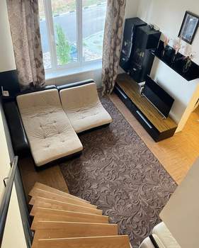 2-к квартира, вторичка, 70м2, 3/4 этаж