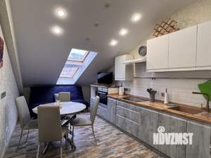 2-к квартира, вторичка, 74м2, 8/8 этаж