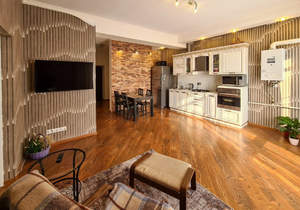 2-к квартира, вторичка, 60м2, 2/4 этаж