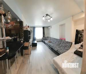 2-к квартира, вторичка, 35м2, 1/4 этаж