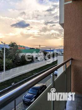 1-к квартира, вторичка, 63м2, 2/4 этаж