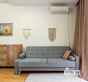 2-к квартира, вторичка, 68м2, 2/4 этаж