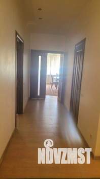 4-к квартира, вторичка, 141м2, 5/10 этаж