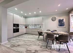 2-к квартира, вторичка, 108м2, 1/5 этаж