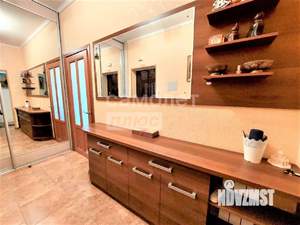 2-к квартира, вторичка, 71м2, 5/5 этаж