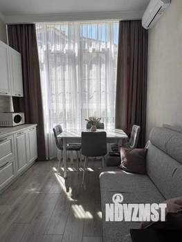 Студия квартира, вторичка, 30м2, 1/5 этаж