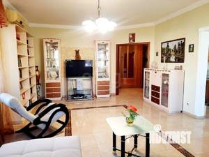 2-к квартира, вторичка, 80м2, 5/9 этаж