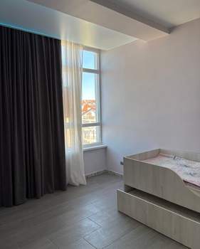 2-к квартира, вторичка, 70м2, 6/8 этаж