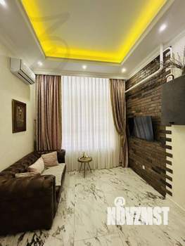 2-к квартира, вторичка, 67м2, 1/8 этаж