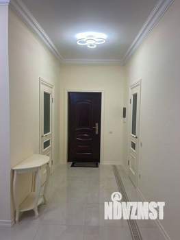 1-к квартира, вторичка, 82м2, 4/15 этаж