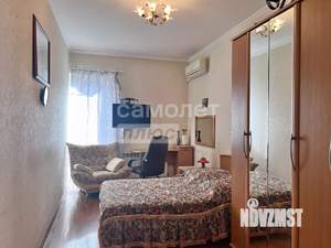 2-к квартира, вторичка, 61м2, 3/3 этаж