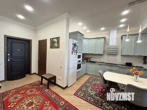 2-к квартира, вторичка, 96м2, 14/17 этаж
