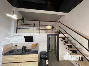 Студия квартира, вторичка, 18м2, 1/10 этаж