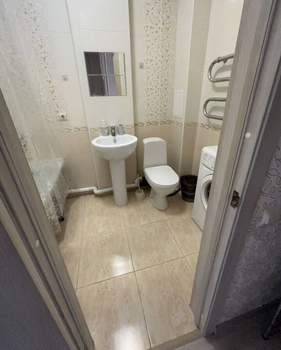 1-к квартира, вторичка, 38м2, 1/4 этаж