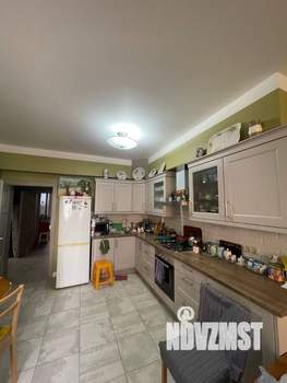 2-к квартира, вторичка, 90м2, 1/2 этаж