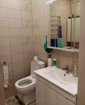 2-к квартира, вторичка, 79м2, 1/8 этаж