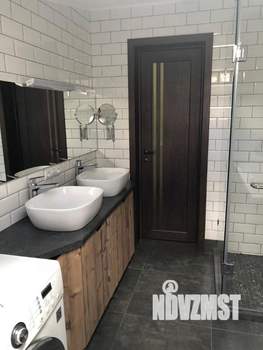 4-к квартира, вторичка, 136м2, 4/4 этаж