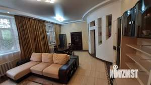 3-к квартира, вторичка, 108м2, 1/5 этаж