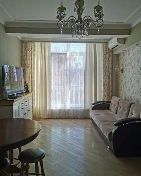 1-к квартира, вторичка, 57м2, 1/6 этаж