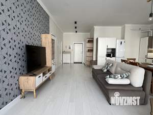 2-к квартира, вторичка, 76м2, 3/8 этаж