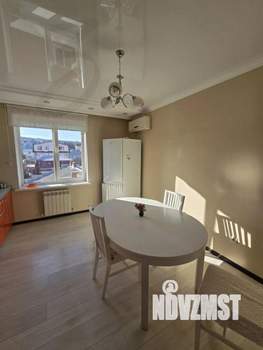 2-к квартира, вторичка, 61м2, 4/4 этаж