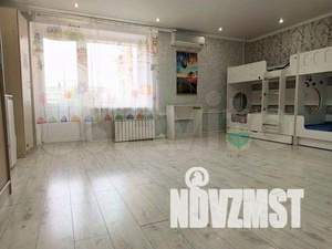 3-к квартира, вторичка, 97м2, 3/5 этаж