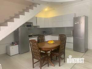 5-к квартира, вторичка, 238м2, 1/3 этаж