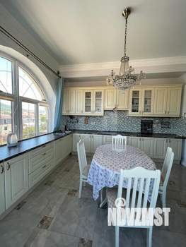 4-к квартира, вторичка, 136м2, 3/4 этаж