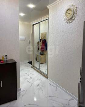 2-к квартира, вторичка, 61м2, 4/4 этаж