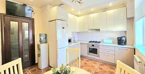 4-к квартира, вторичка, 113м2, 2/10 этаж