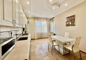 2-к квартира, вторичка, 73м2, 4/5 этаж