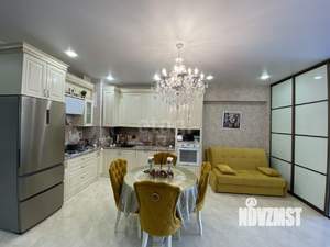 2-к квартира, вторичка, 64м2, 1/7 этаж