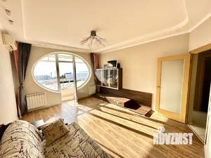 1-к квартира, вторичка, 55м2, 5/5 этаж