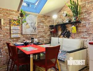 2-к квартира, вторичка, 65м2, 4/4 этаж