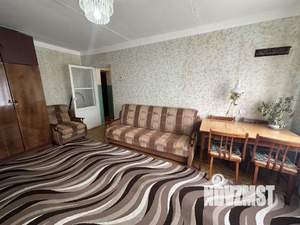 2-к квартира, вторичка, 37м2, 3/5 этаж