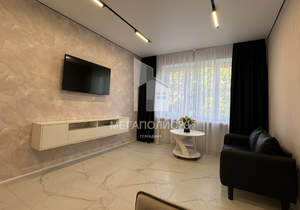 2-к квартира, вторичка, 37м2, 3/5 этаж