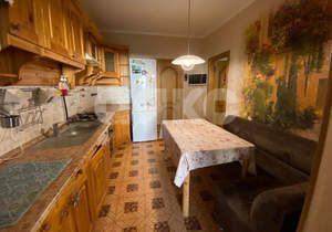 3-к квартира, вторичка, 63м2, 1/2 этаж