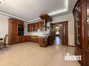 3-к квартира, вторичка, 144м2, 3/5 этаж