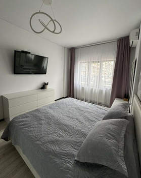 2-к квартира, вторичка, 65м2, 1/7 этаж